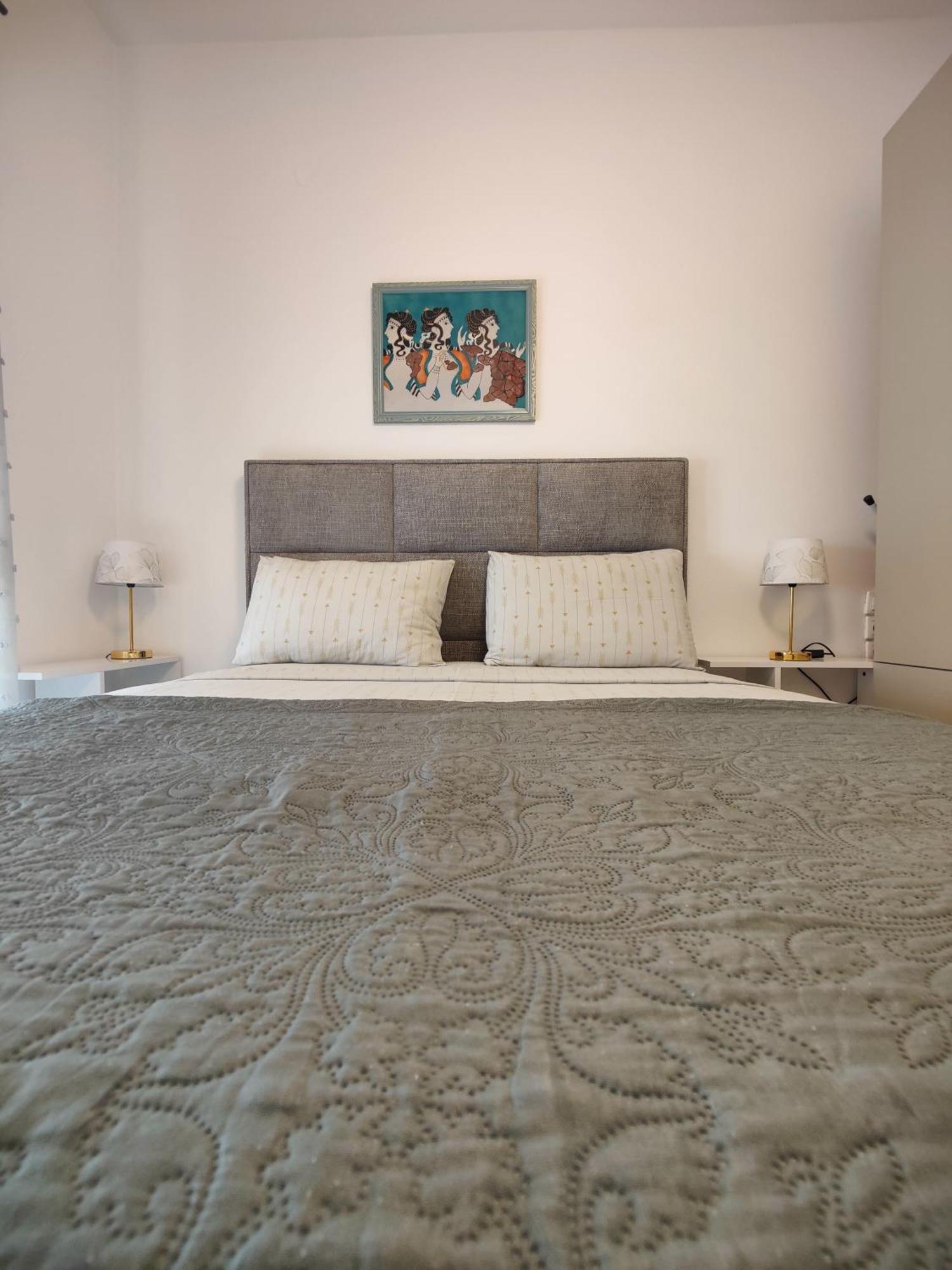 Xperience Central Apartments Ираклио Екстериор снимка