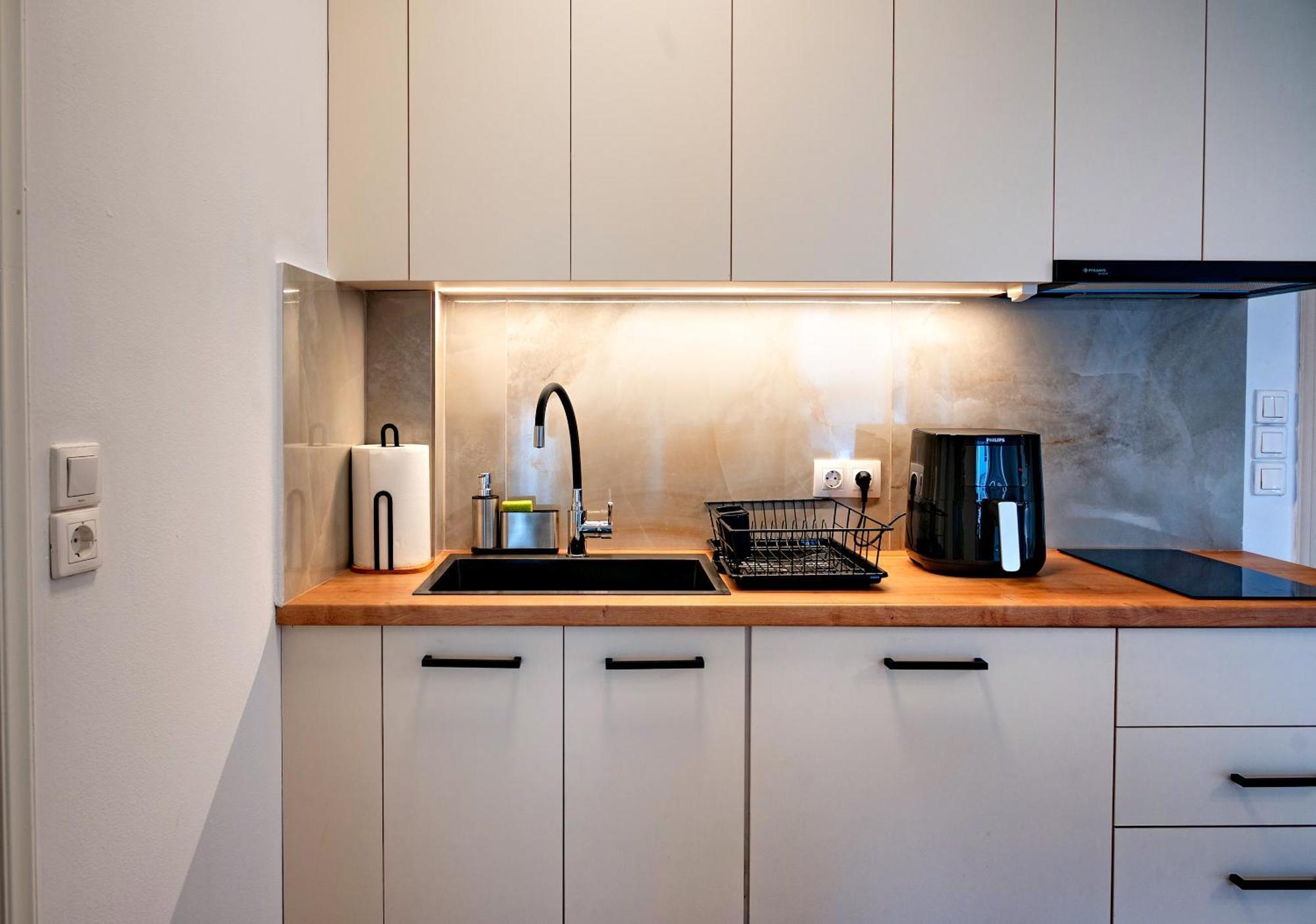 Xperience Central Apartments Ираклио Екстериор снимка